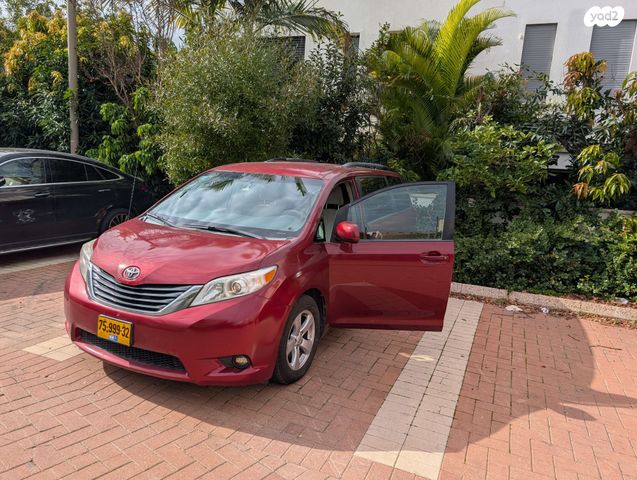 טויוטה סיינה