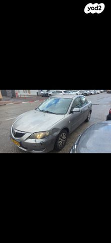מודעת רכב מאזדה 3