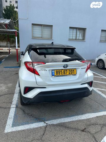 טויוטה C-HR