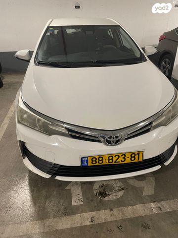 מודעת רכב טויוטה קורולה