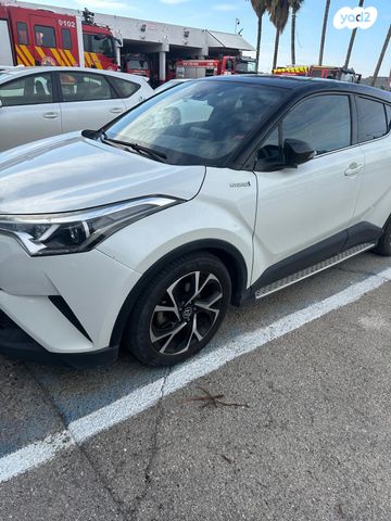 טויוטה C-HR