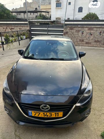 מודעת רכב מאזדה 3