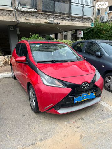 טויוטה אייגו