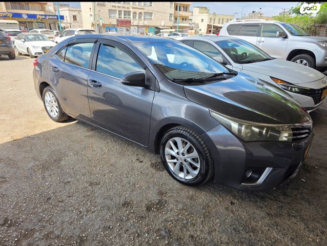 מודעת רכב טויוטה קורולה