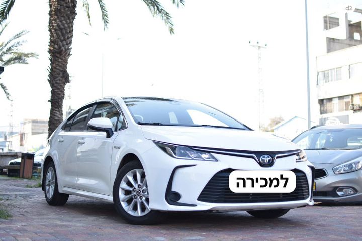 טויוטה קורולה