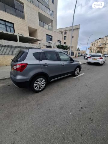 סוזוקי קרוסאובר