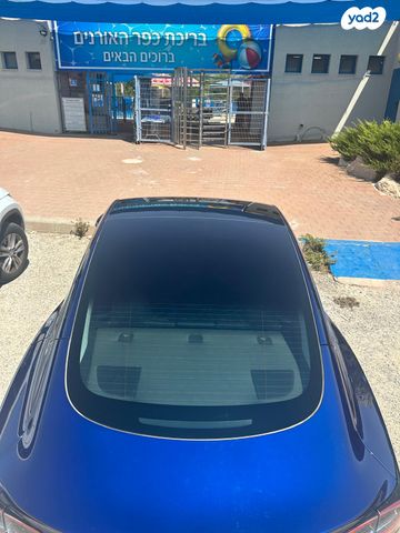 מודעת רכב טסלה מודל 3