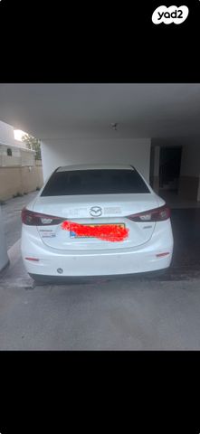 מאזדה 3