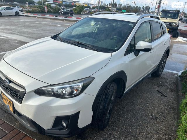 מודעת רכב סובארו XV