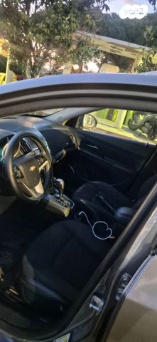 שברולט קרוז