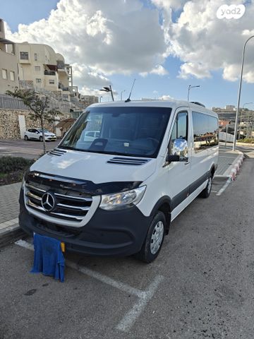 מודעת רכב מרצדס-בנץ ספרינטר