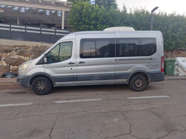 מודעת רכב פורד טרנזיט