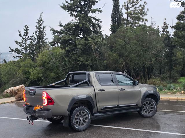 טויוטה היילקס