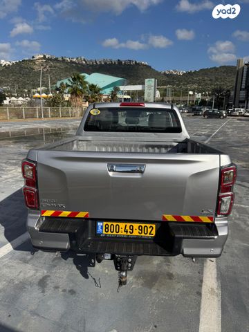 איסוזו די-מקס