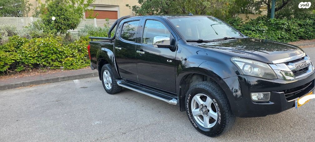 מודעת רכב איסוזו די-מקס