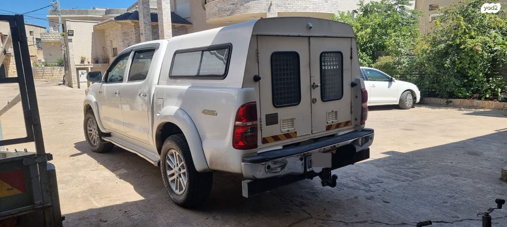 טויוטה היילקס