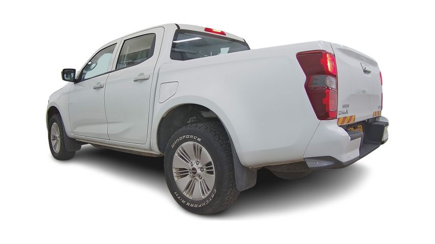 איסוזו די-מקס