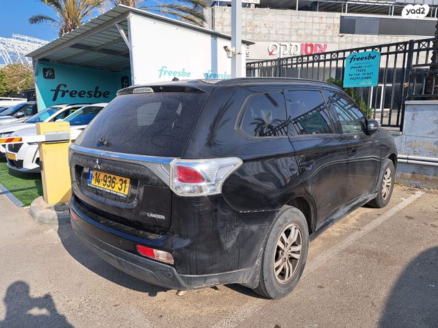 מיצובישי אאוטלנדר