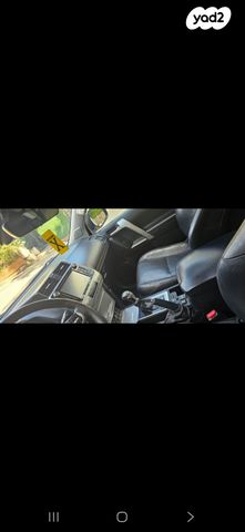 טויוטה לנד קרוזר