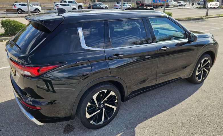 מיצובישי אאוטלנדר