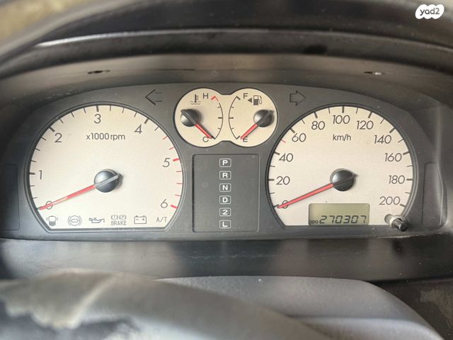 יונדאי טאראקן