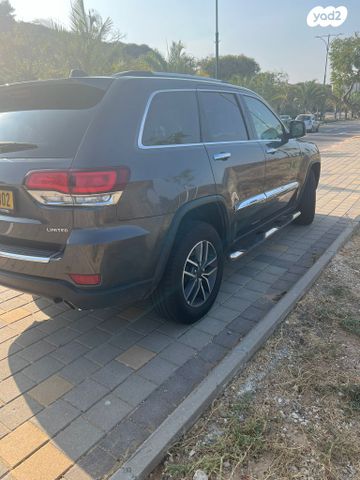 ג'יפ גרנד צ'ירוקי