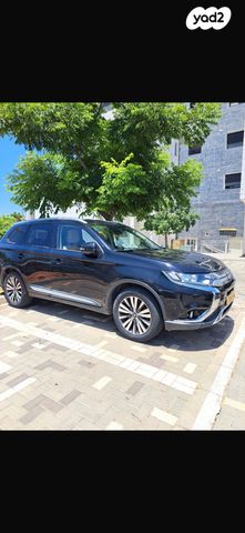 מיצובישי אאוטלנדר