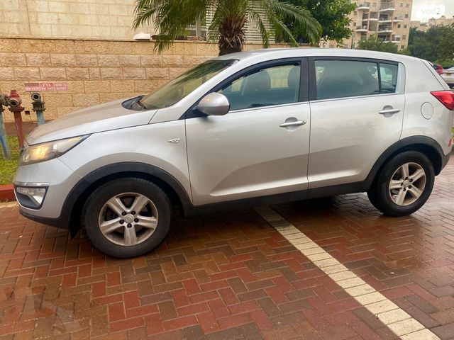 מודעת רכב קיה ספורטז'