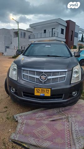 מודעת רכב קאדילק SRX