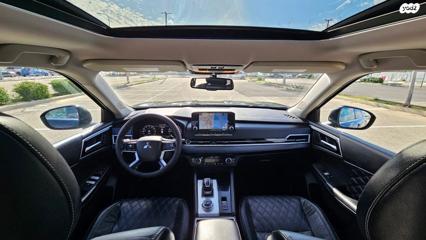 מיצובישי אאוטלנדר