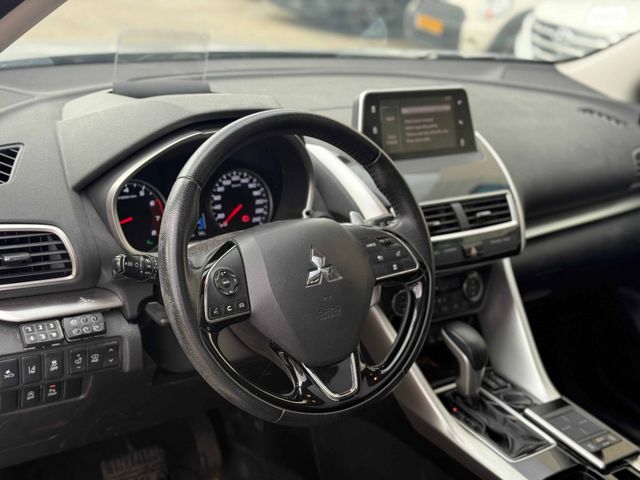 מיצובישי אקליפס קרוס