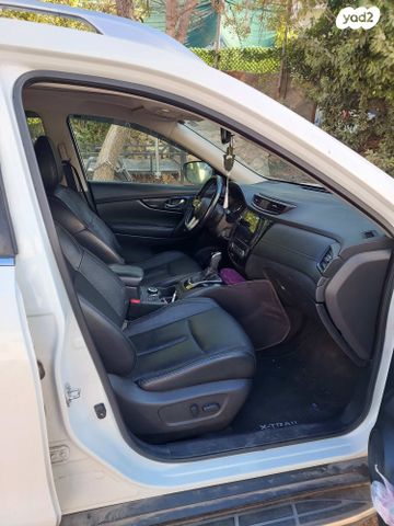 ניסאן אקס טרייל