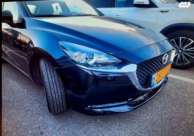 מודעת רכב מאזדה CX-3