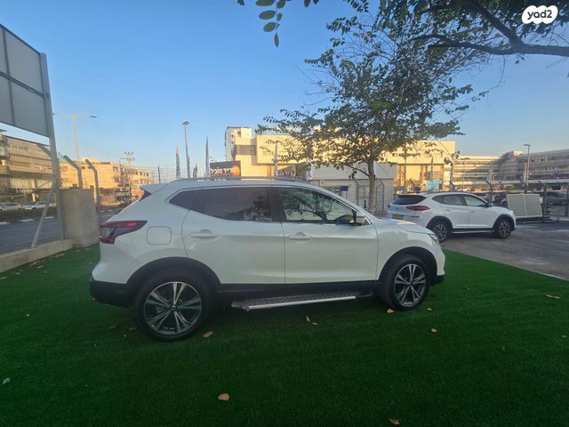 ניסאן קשקאי