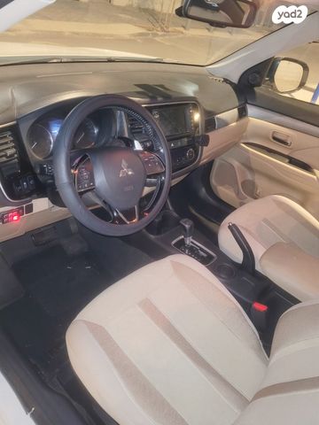 מודעת רכב מיצובישי אאוטלנדר