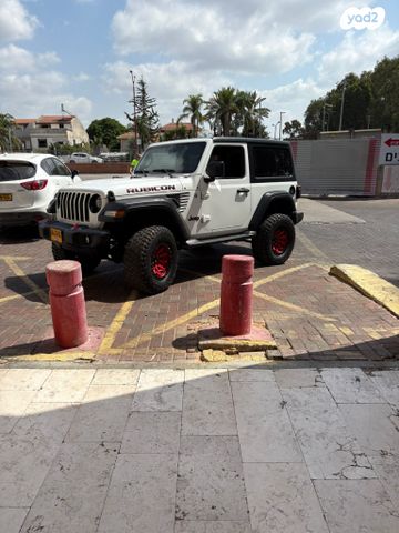 מודעת רכב ג'יפ רנגלר