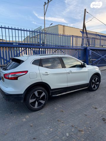 ניסאן קשקאי