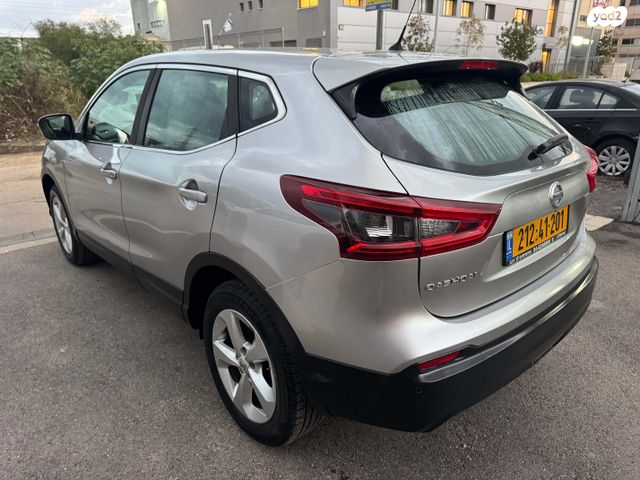 ניסאן קשקאי