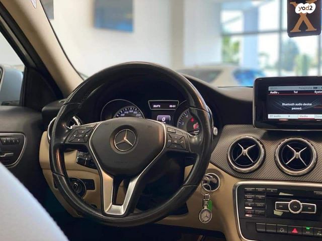 מרצדס-בנץ GLA