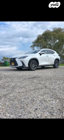 מודעת רכב לקסוס NX