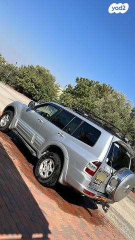 מיצובישי פג'רו