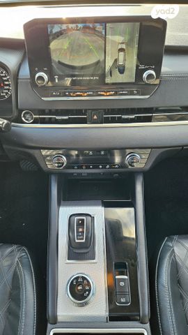 מיצובישי אאוטלנדר