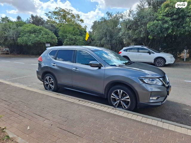 ניסאן אקס טרייל