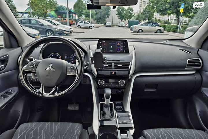 מודעת רכב מיצובישי אקליפס קרוס