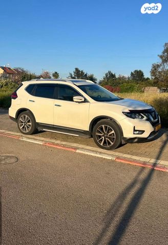 ניסאן אקס טרייל