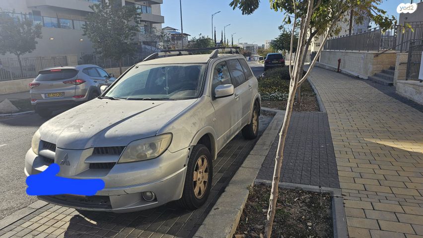 מודעת רכב מיצובישי אאוטלנדר