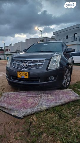 קאדילק SRX