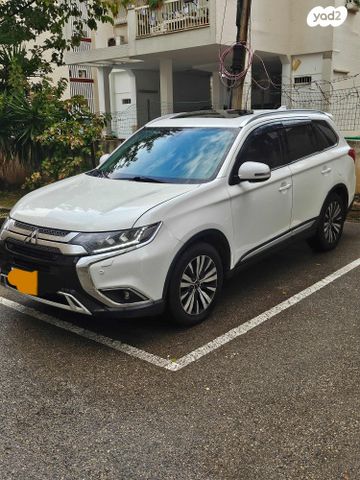 מיצובישי אאוטלנדר