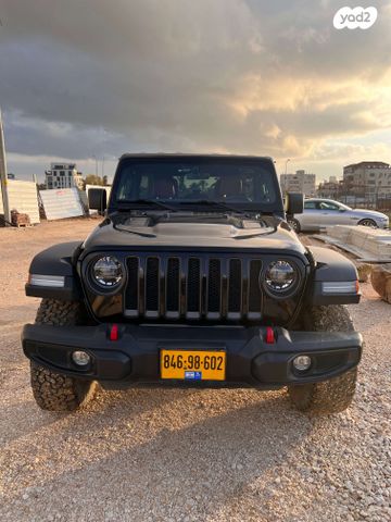 מודעת רכב ג'יפ רנגלר