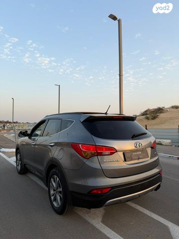 יונדאי סנטה פה